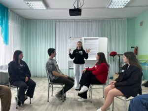 Подробнее о статье ОТКРЫТЫЕ АКТЕРСКИЕ ПЛОЩАДКИ СОЦИАЛЬНОГО ТЕАТРА «ИГРАЯ ЖИЗНЬ»