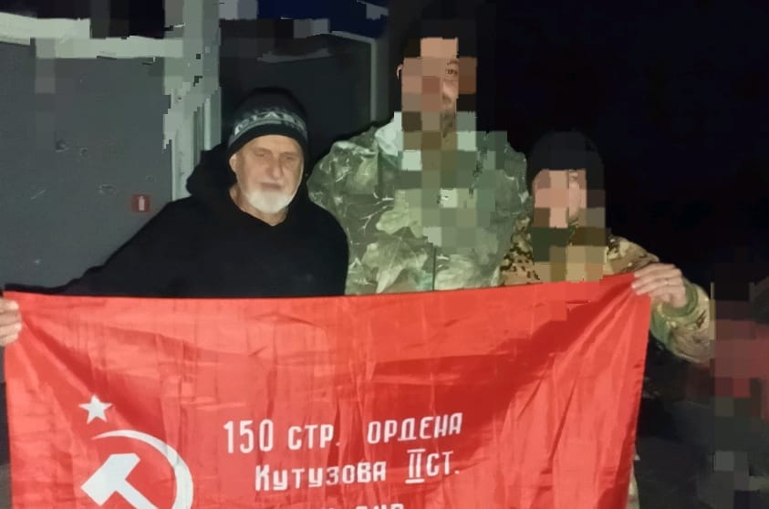 Подробнее о статье ПУБЛИКУЕМ НОВОСТНОЙ МАТЕРИАЛ ОБ ОСЕННИХ ГУМАНИТАРНЫХ ВЫЕЗДАХ