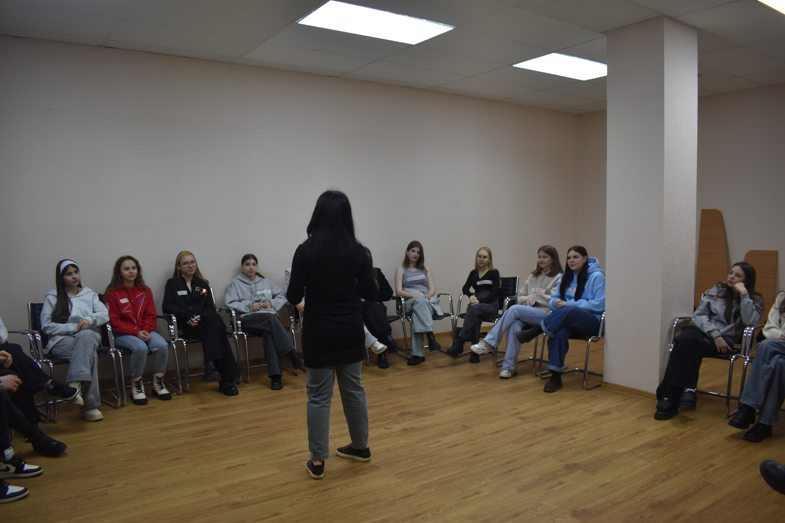 Подробнее о статье ВХОДНАЯ «ШКОЛА ПРОДЮСИРОВАНИЯ ОБРАЗОВАТЕЛЬНО-ДОСУГОВЫХ МЕРОПРИЯТИЙ» НА «ЗИМНЕМ ДОБРОГРАДЕ»